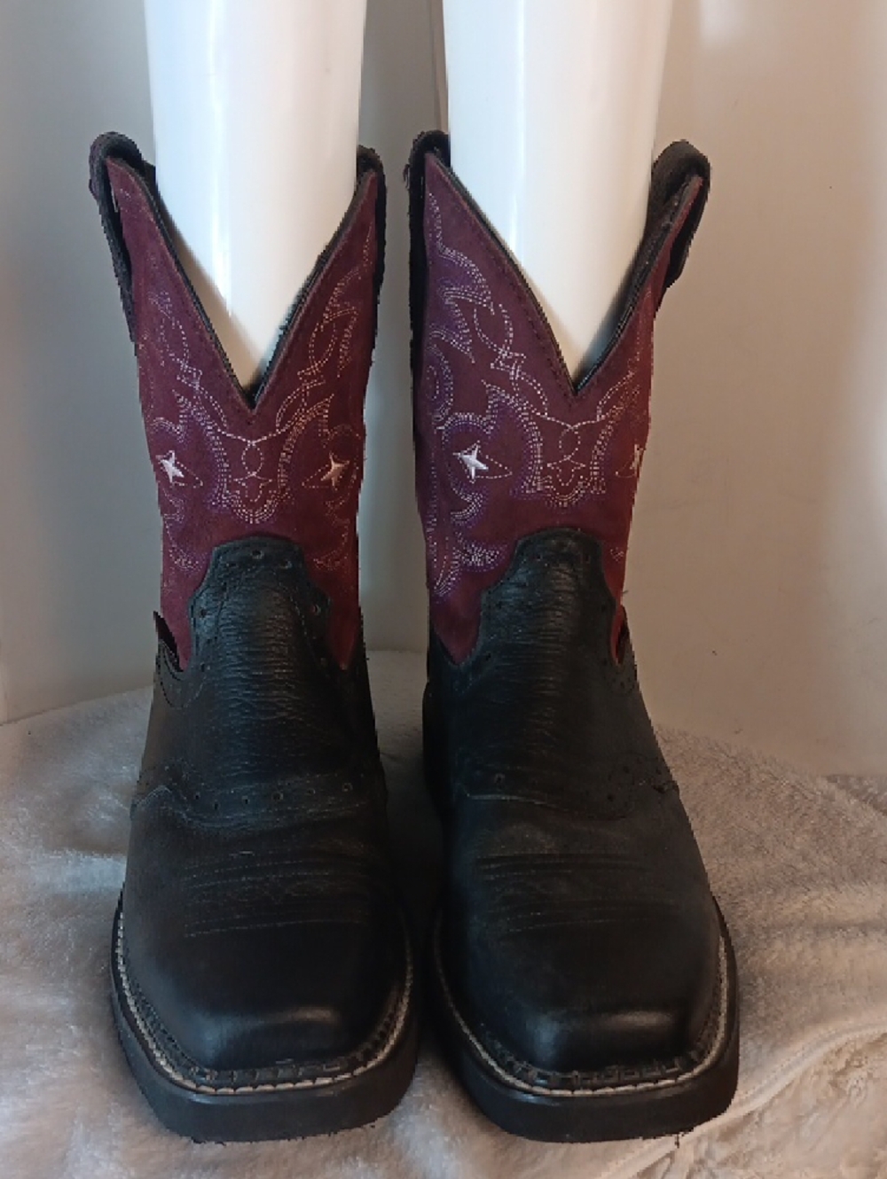 Justin Gypsy Black & MaroonLeather Western Boots - Picture 2 of 7